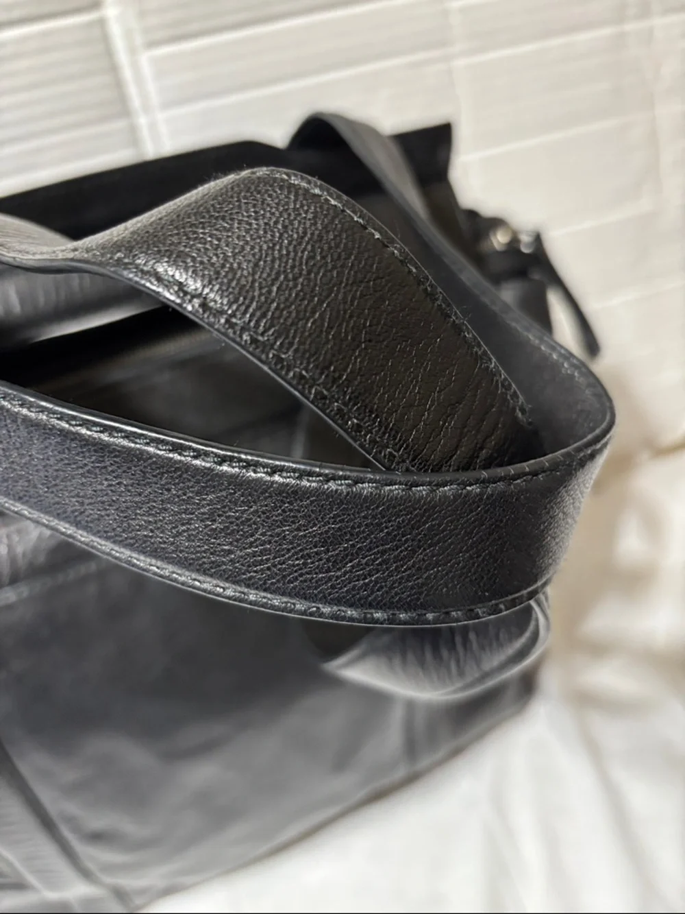HUGO Black Leather Tote Briefcase. Unisex, full grain leather. EUC
